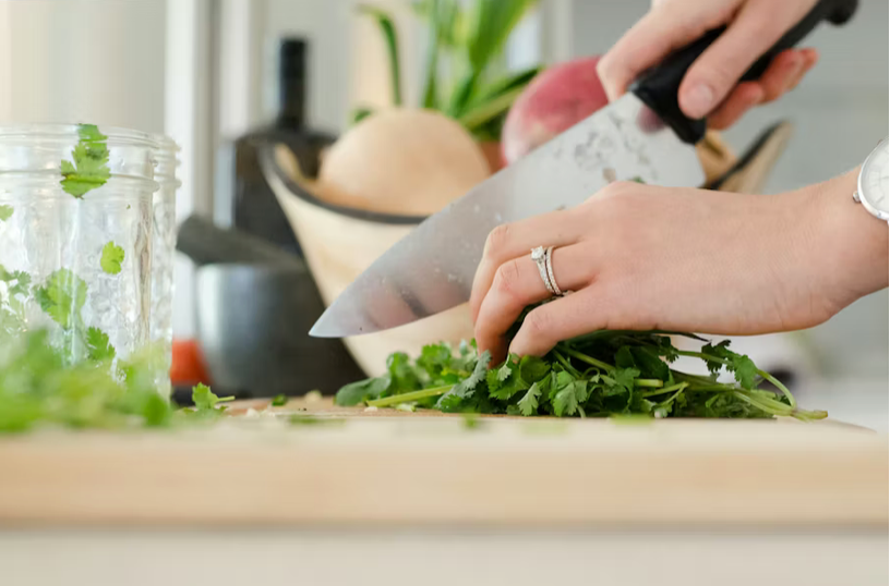 Les erreurs à éviter avec ses couteaux de cuisine