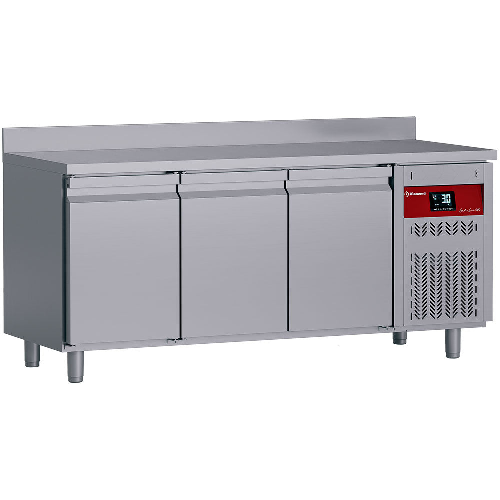 Table frigorifique "murale" ventilée, 3 portes GN 1/1, 405 litres - Diamond