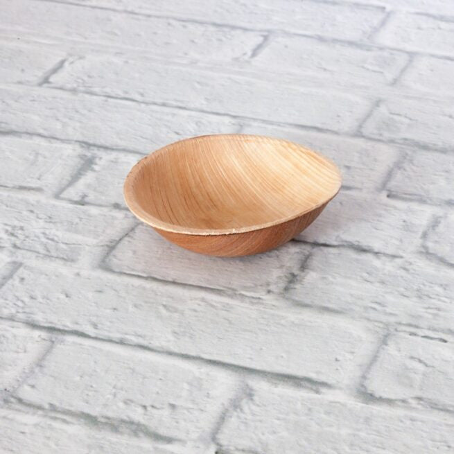 Mini assiette jetable Finger Food 9,5 cm en feuille de palmier, lot de 400 - Ecobioshopping