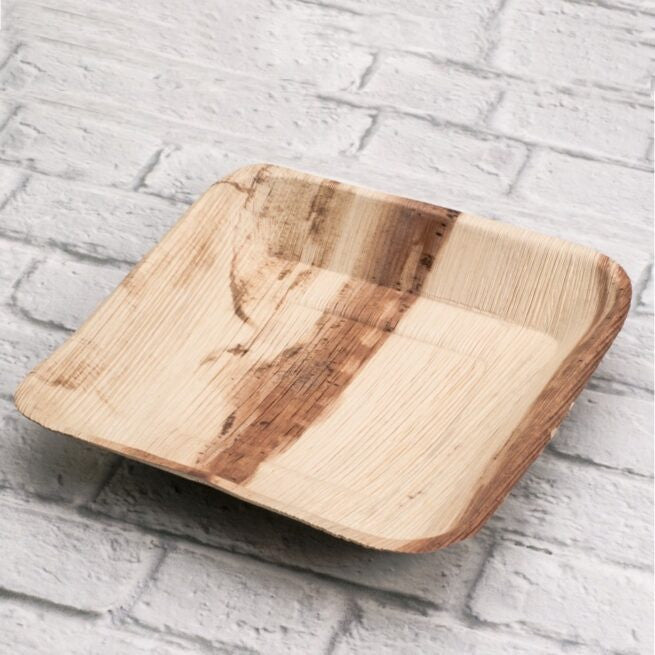 Assiette jetable plate carrée 24 × 24 cm en feuille de palmier, lot de 100 - Ecobioshopping
