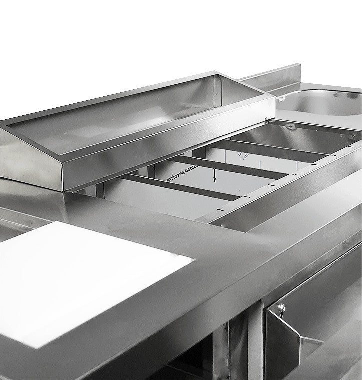 Comptoir bar à cocktails réfrigéré avec évier porte bouteilles planche à découper et lave verre - Table réfrigérée - Combisteel