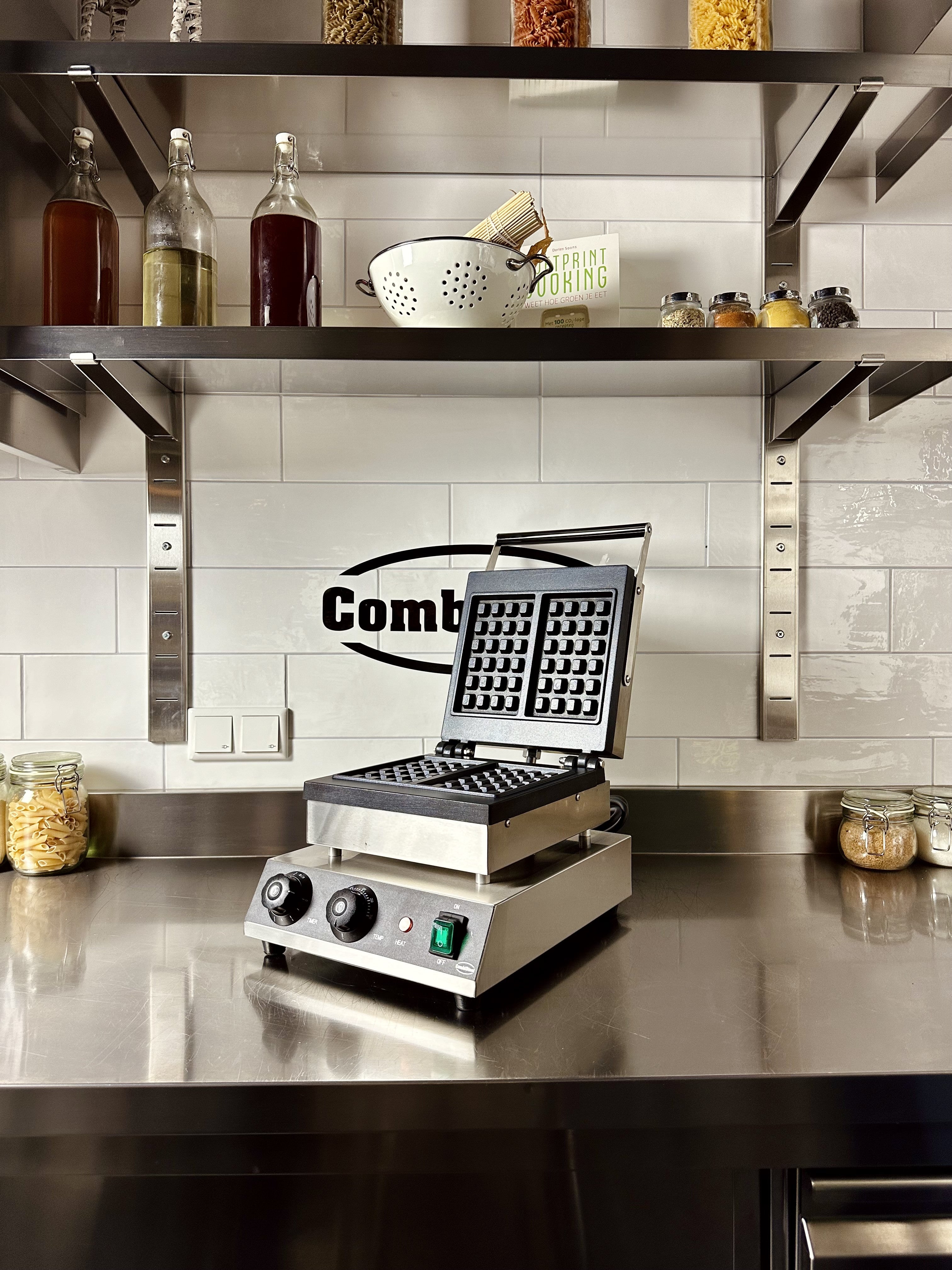 Machine a gaufre 300x450x250 mm 2 kW Combisteel - vue 8 - Gaufrier pro CHR - Cuistéo