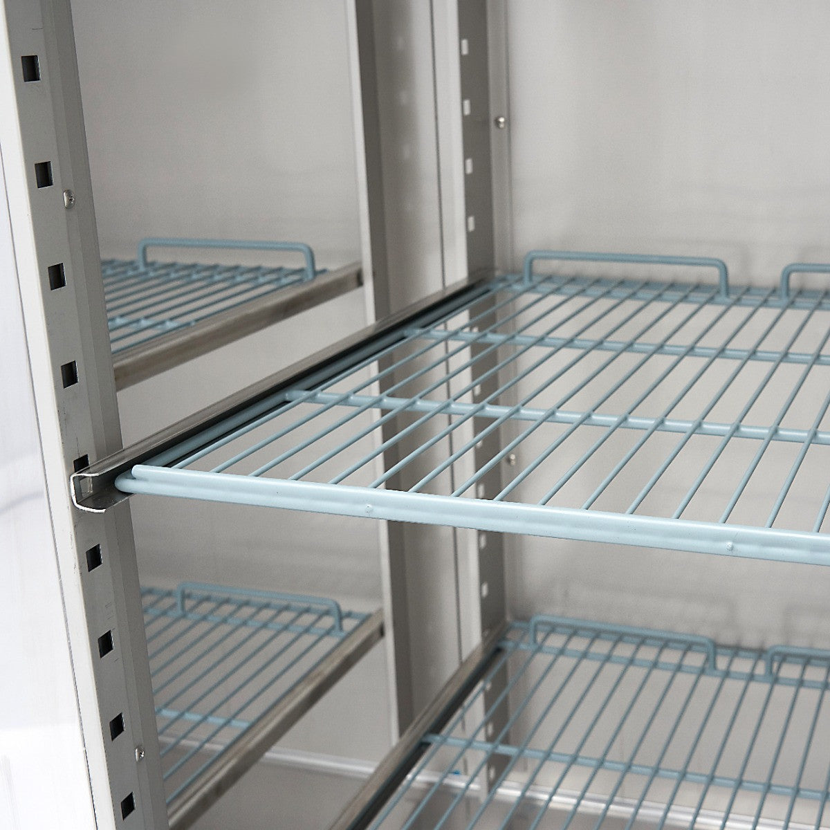 Congélateur 1200L 6 étagères GN 2/1 porte en verre régulateur électronique acier inoxydable 690 W Maxima - vue 10 - Armoire réfrigérée négative pro CHR - Cuistéo