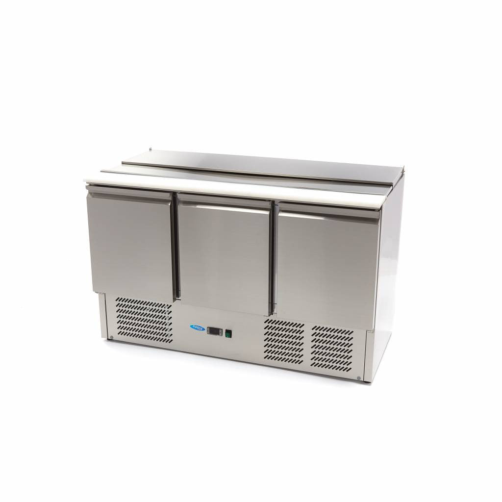 Saladette professionnelle 400L 137cm 3 portes inox avec planche à découper 230 W Maxima - Saladette réfrigérée professionnel CHR - matériel cuisine pro - Cuistéo