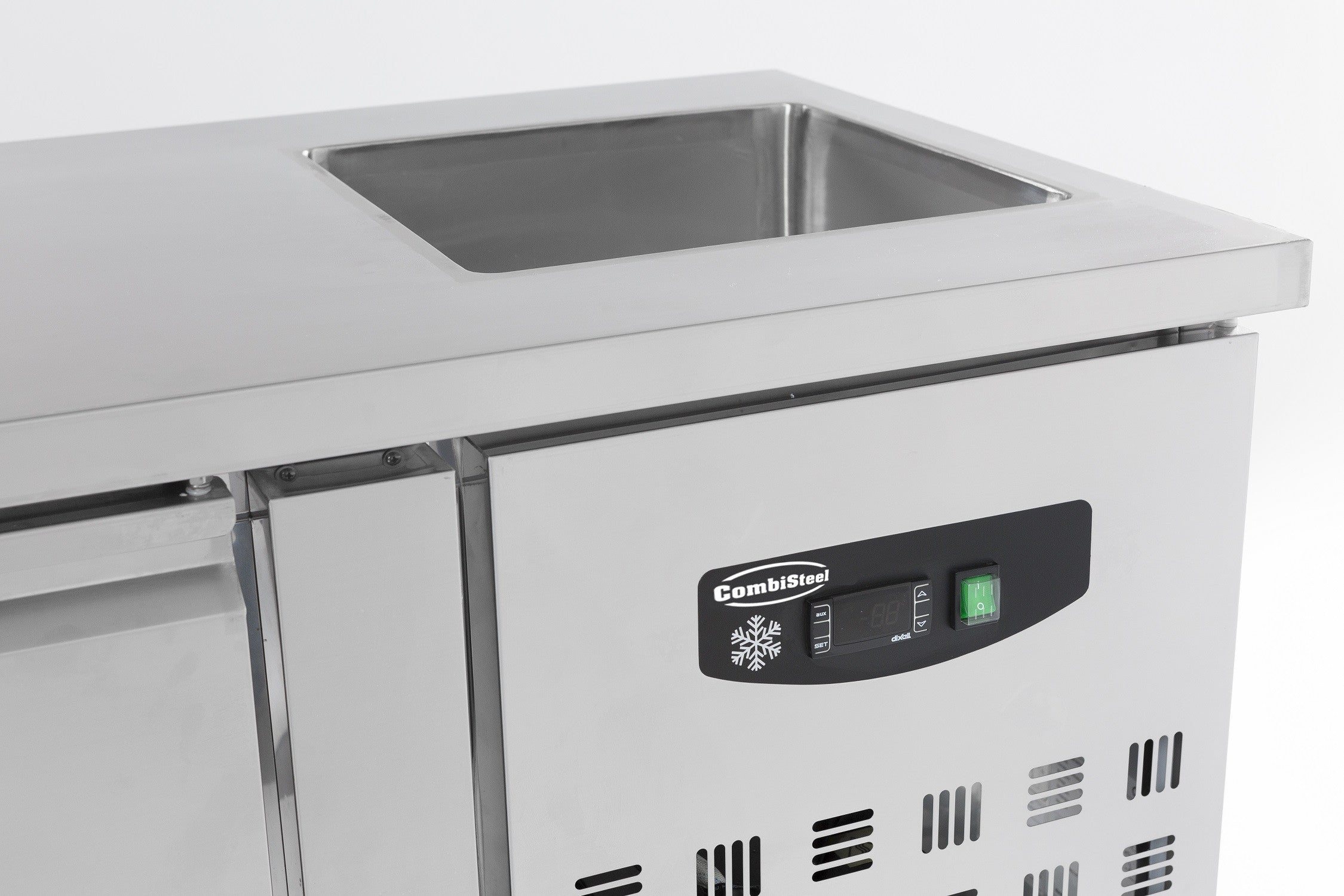 Table réfrigérée 3 portes et plonge inox 2020x700x960 mm 0.35 kW Combisteel - vue 2 - Table réfrigérée positive pro CHR - Cuistéo