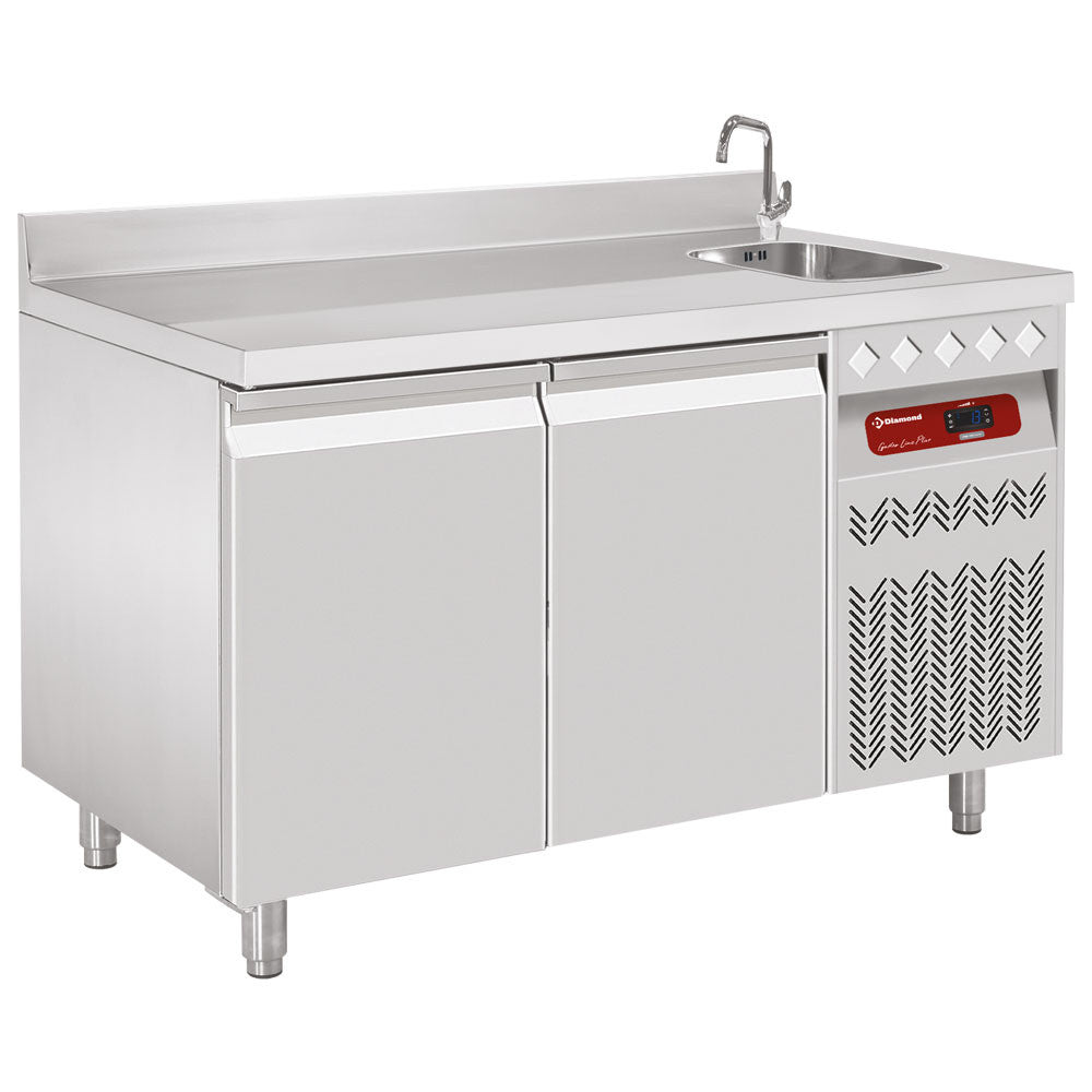 Table réfrigérée murale ventilée portes GN 1/1- évier - Diamond
