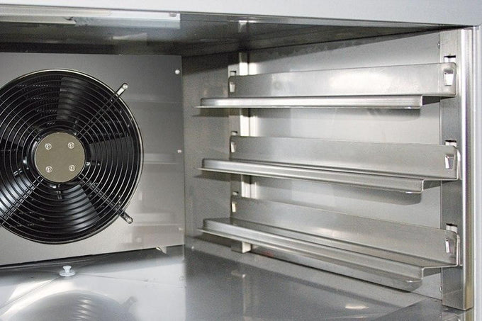 Cellule de refroidissement - 3 bacs GN 1/1 - Réfrigération efficace - Contrôle électronique - 1150W - Lavezzini