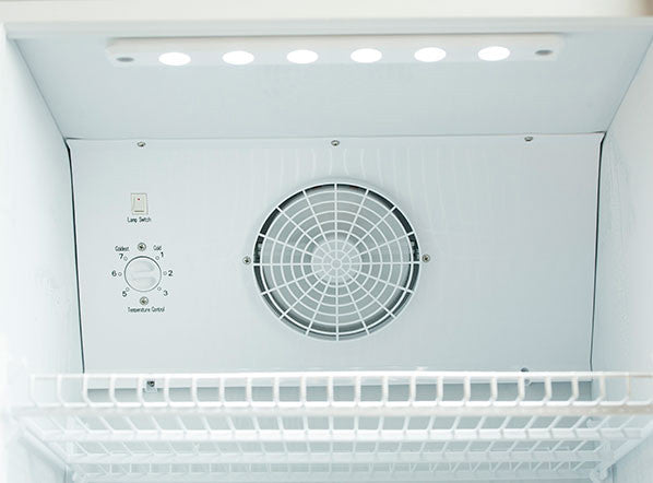 Réfrigérateur à boissons 300 litres DC 328C - Cool Head 525x555x1635 mm 120 W Coolhead - vue 2 - Armoire à boissons pro CHR - Cuistéo