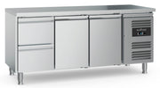 Table réfrigérée profondeur 700, 2 portes et 2 tiroirs - L 1795 x P 700 x H 850 mm - Combisteel