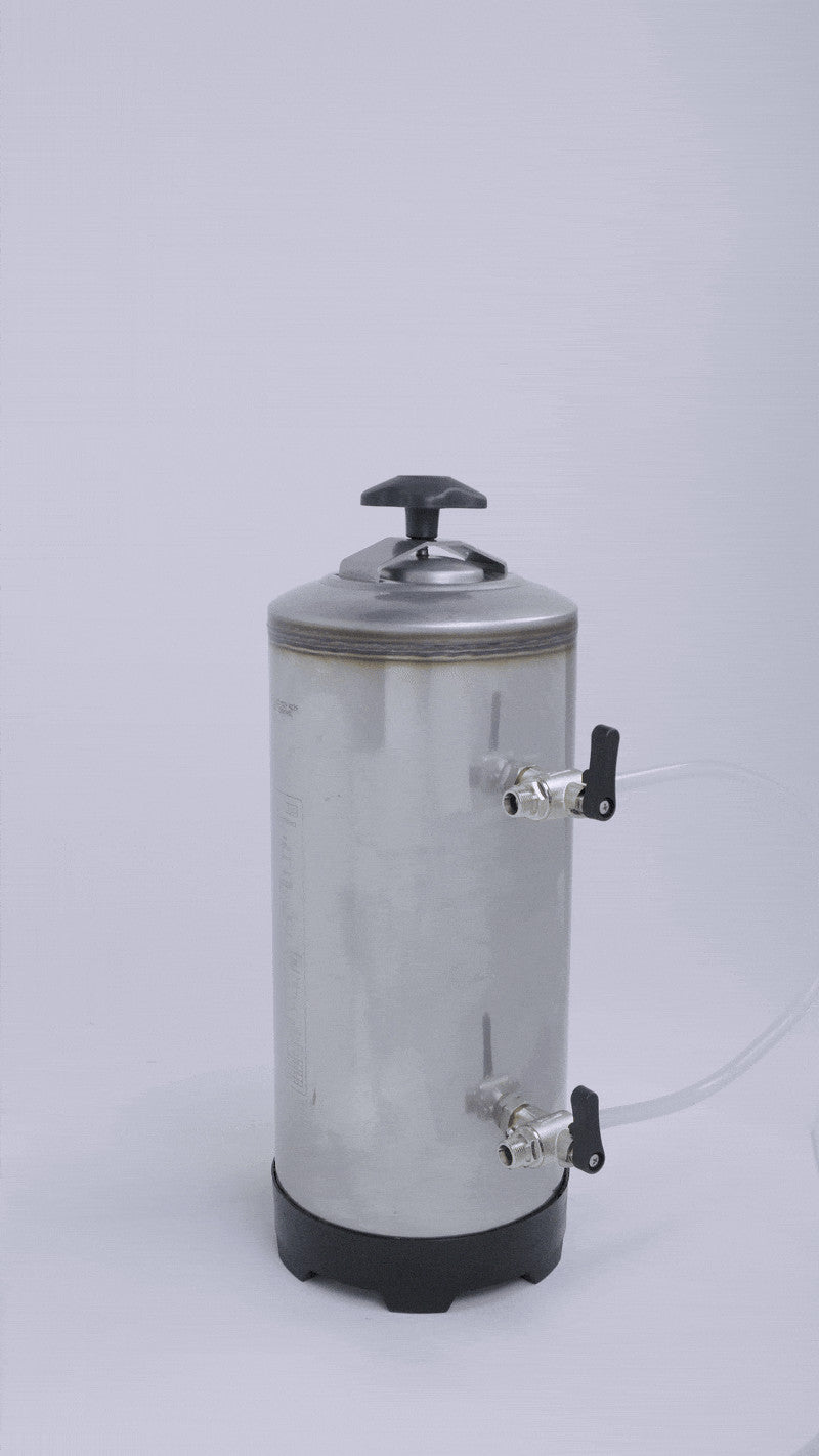 Adoucisseur d'eau 12 litre couleur en acier inoxydable 185x185x500 mm Combisteel - vue 4 - Adoucisseur d'eau pro CHR - Cuistéo