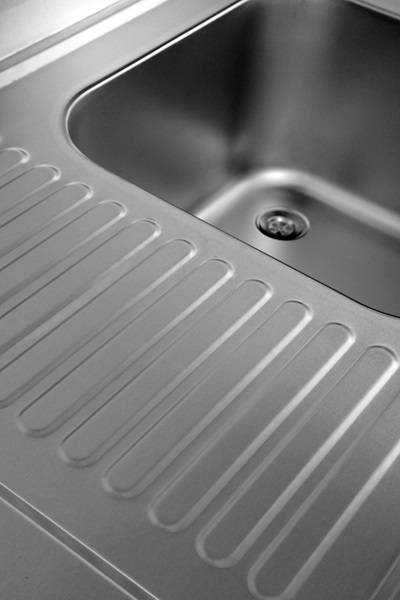 Plonge inox 1 bac à droite avec étagère basse - L 1400 x P 700 x H 850 mm - gamme Premium - Unninox