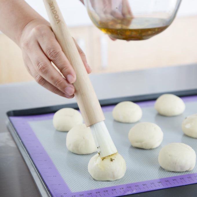 Pinceau à pâtisserie rond à manche en bois 25 mm - Vogue