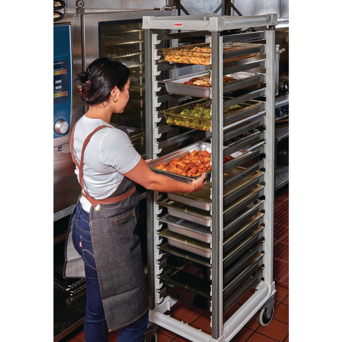 Grande échelle Camshelving 18 x GN 1/1 - Cambro