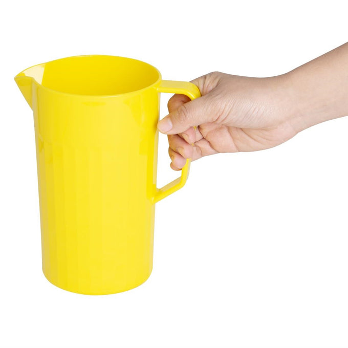 Pichet en polypropylène Kristallon jaune 1,4 L - Olympia