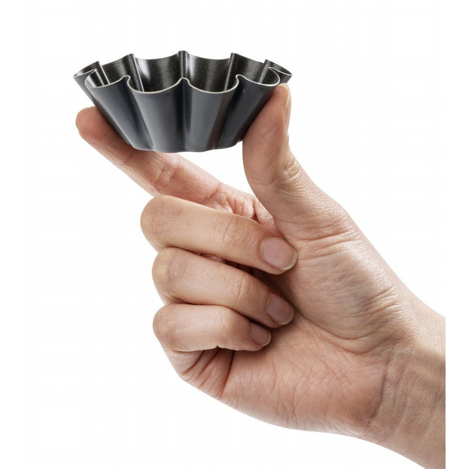 Moules à mini brioche antiadhésifs 75 mm Bourgeat (lot de 12) - Matfer