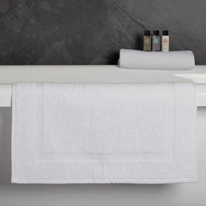 Tapis de bain Capri blanc - 760 x 500 mm - Mitre Essentials