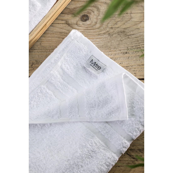 Serviette de toilette Nova blanche 500 × 900 mm - Mitre Comfort