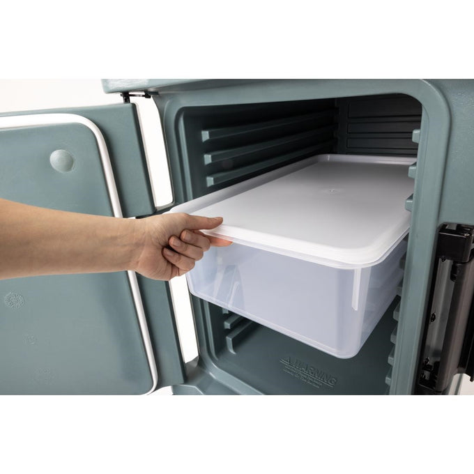 Chariot Ultra Camcart bleu ardoise - 114 L - Cambro
