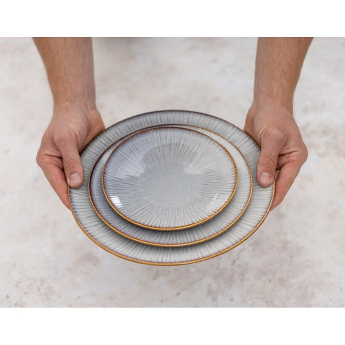 Assiettes Plates Drift En Relief Gris 180 mm (lot de 6) - Olympia