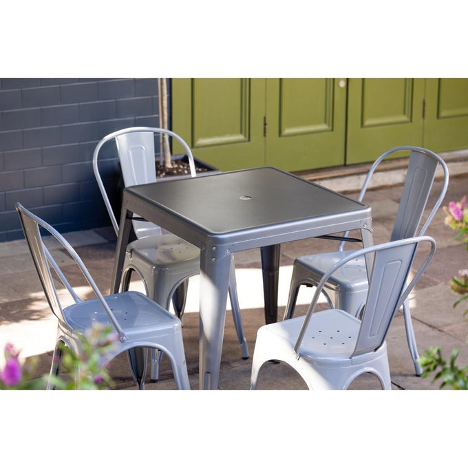 Table carrée en acier gris métallisé Bistro 668 mm - Bolero