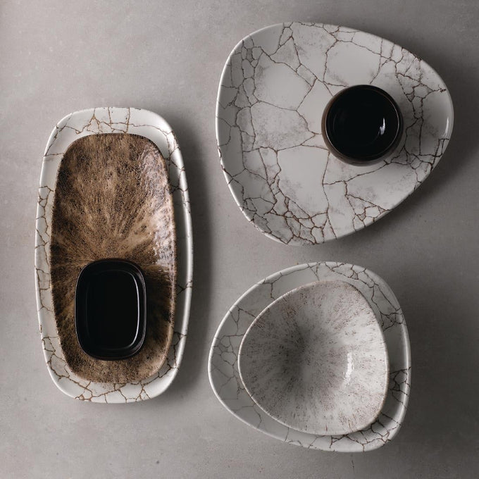 Assiettes triangulaires Studio Prints Kintsugi Agate Grey Lotus 228 mm (lot de 12) - Churchill